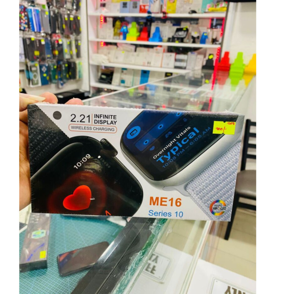 me16 smart watch 3 strips 2.21 infinity display wiewless charging series 10
