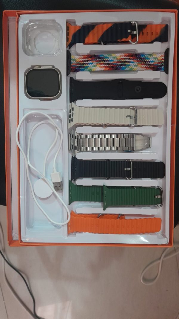 y80 ultra smartwatch with 8 strap