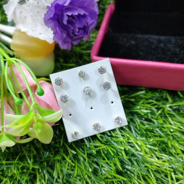small stone round cut lab created gold plated silver