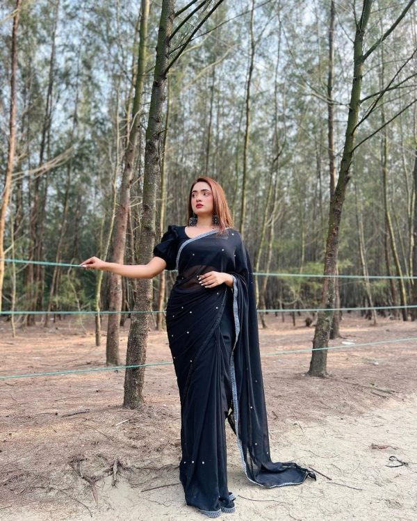 main materials georgate stone saree