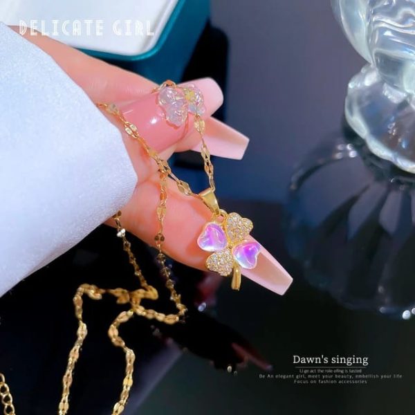 pink flower pendant