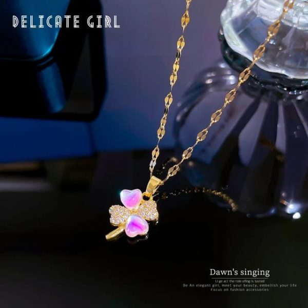 pink flower pendant