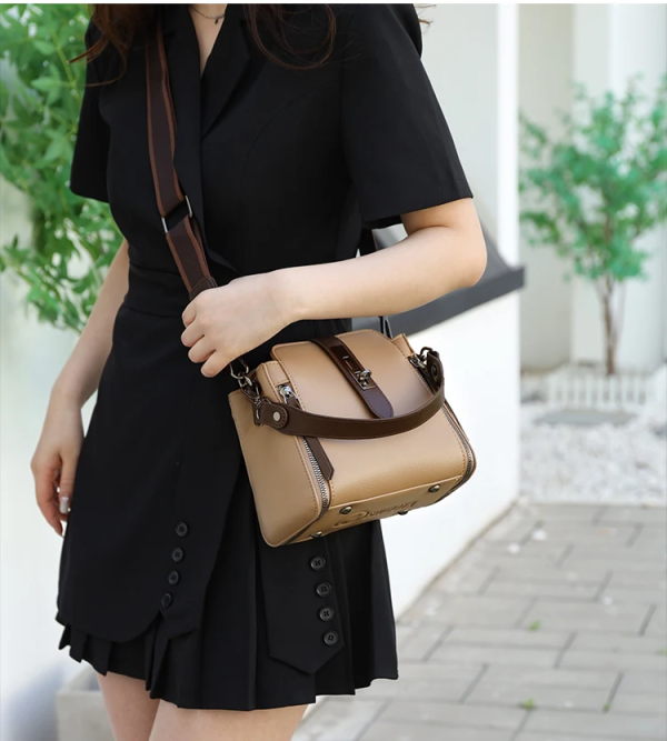 high quality messenger bags for women luxury crossbody shoulder bags female(khaki)