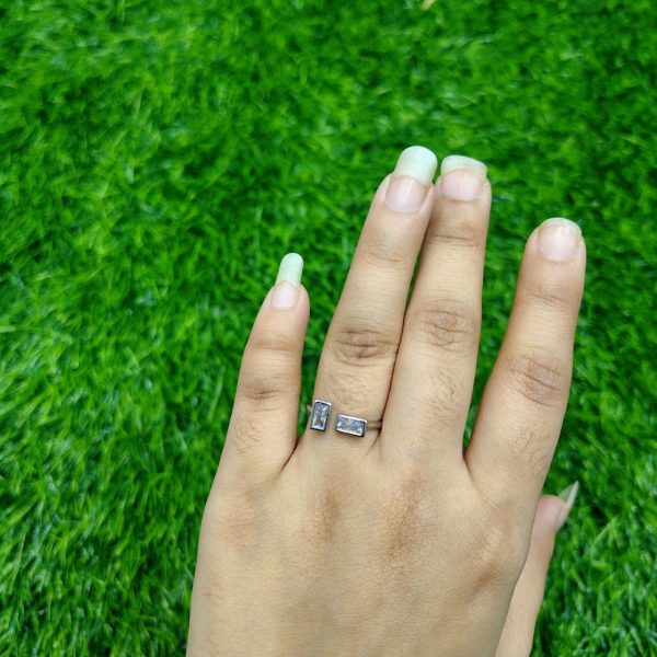 twin spark open ring