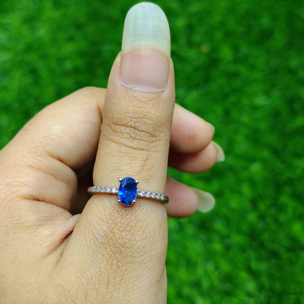 sapphire crystal ring – premium silver finish