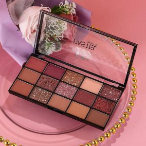 pastel beauty eyeshadow invite only 15 colour palette 