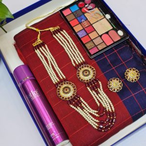sharee + perfume + neckless set + make up box combo