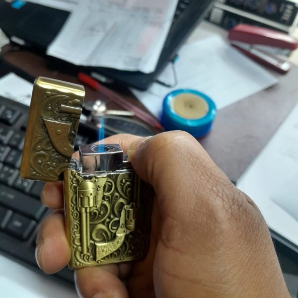 gas lighter
