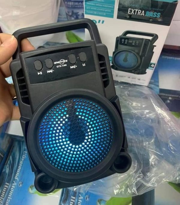 rechargeable wireless portable speaker mini style 3 inch tws,fm,usb audio player bluetooth speaker