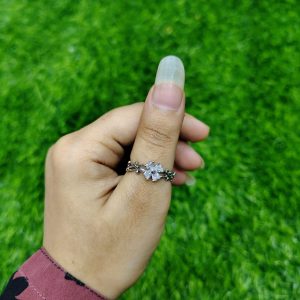 silver bloom leaf ring