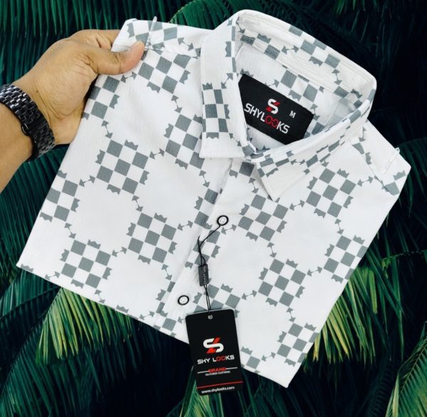 luxury popcorn half sleeve print shirt shy looks