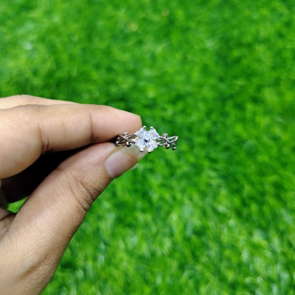 silver bloom leaf ring