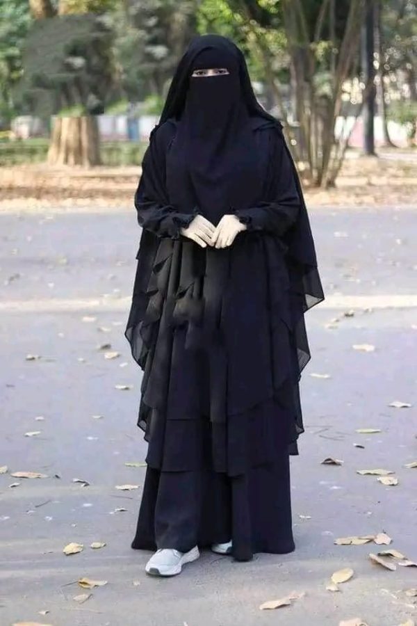 manzia burka set