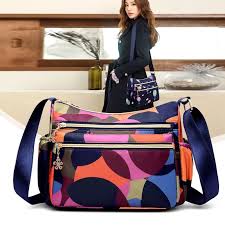 Crossbody Bag (meroon) - Image 4