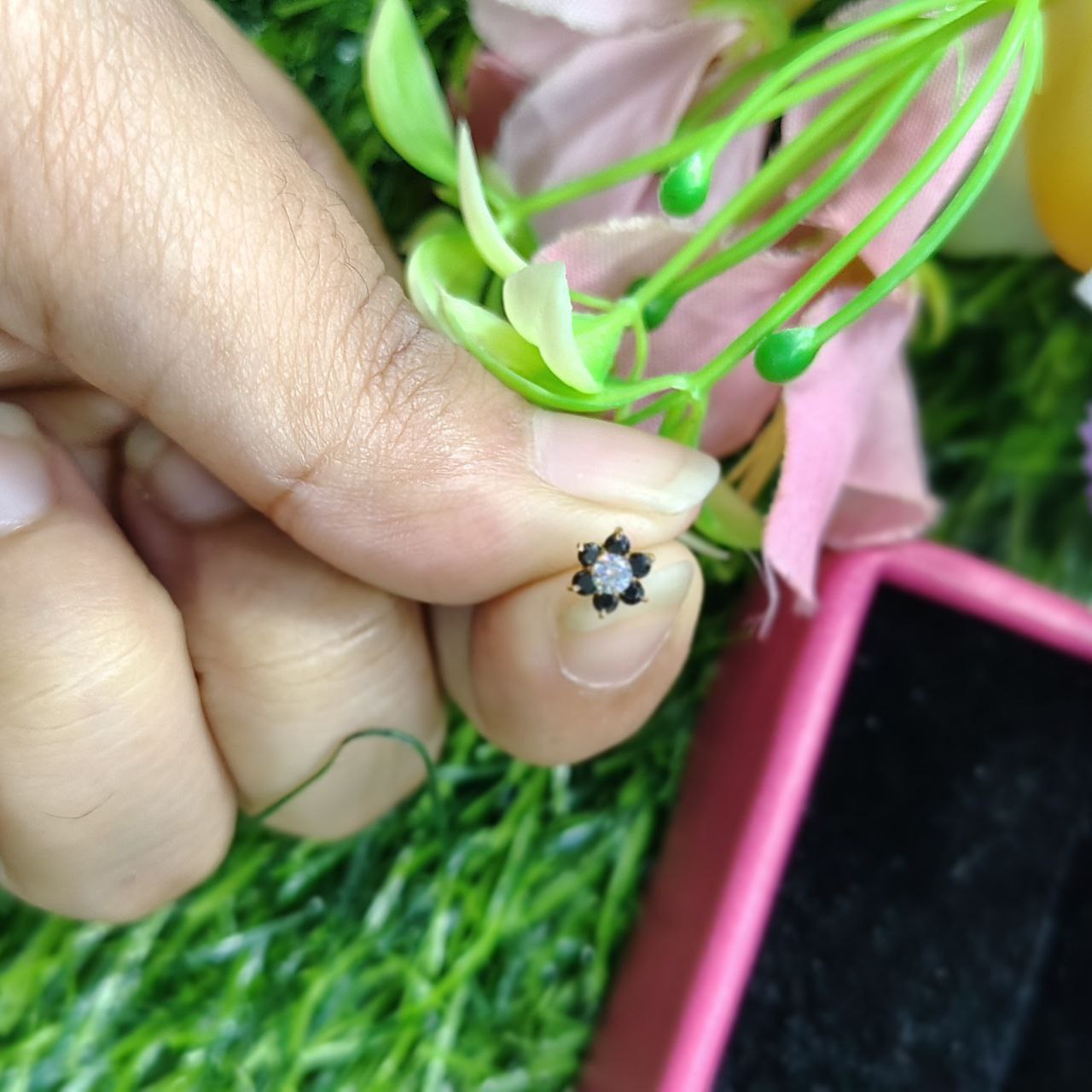 Traditional Gold Seven Stone Mossanite Nose Pin -7 Mm (With gift box) - Image 3