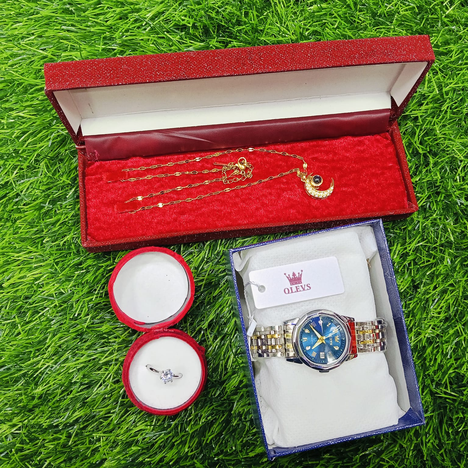 𝐑𝐞𝐠𝐚𝐥 𝐋𝐨𝐯𝐞 𝐆𝐢𝐟𝐭 𝐂𝐨𝐦𝐛𝐨 - Image 3