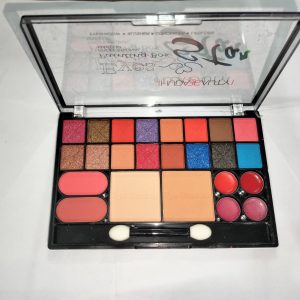 24Huda Girl BEAUTY Swiss Edition Professional Makeup Kit For Girls