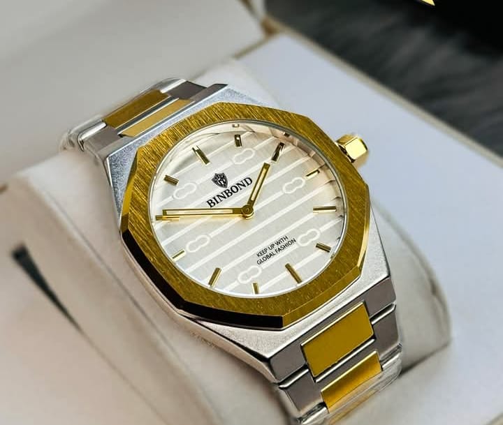 BINBOND 818 Stainless Steel Quartz Fashionable Premium Watch