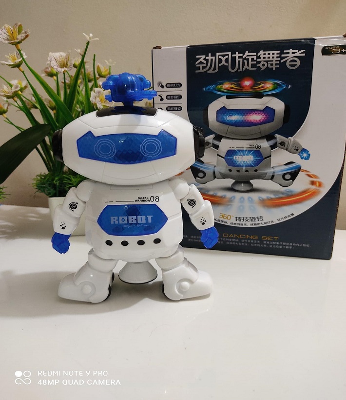 Electronic Dancing Robot Toy For Kids - Image 3