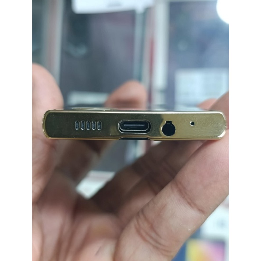 Tinstar T666 Dual sim supported Card phone Golden color - Image 5