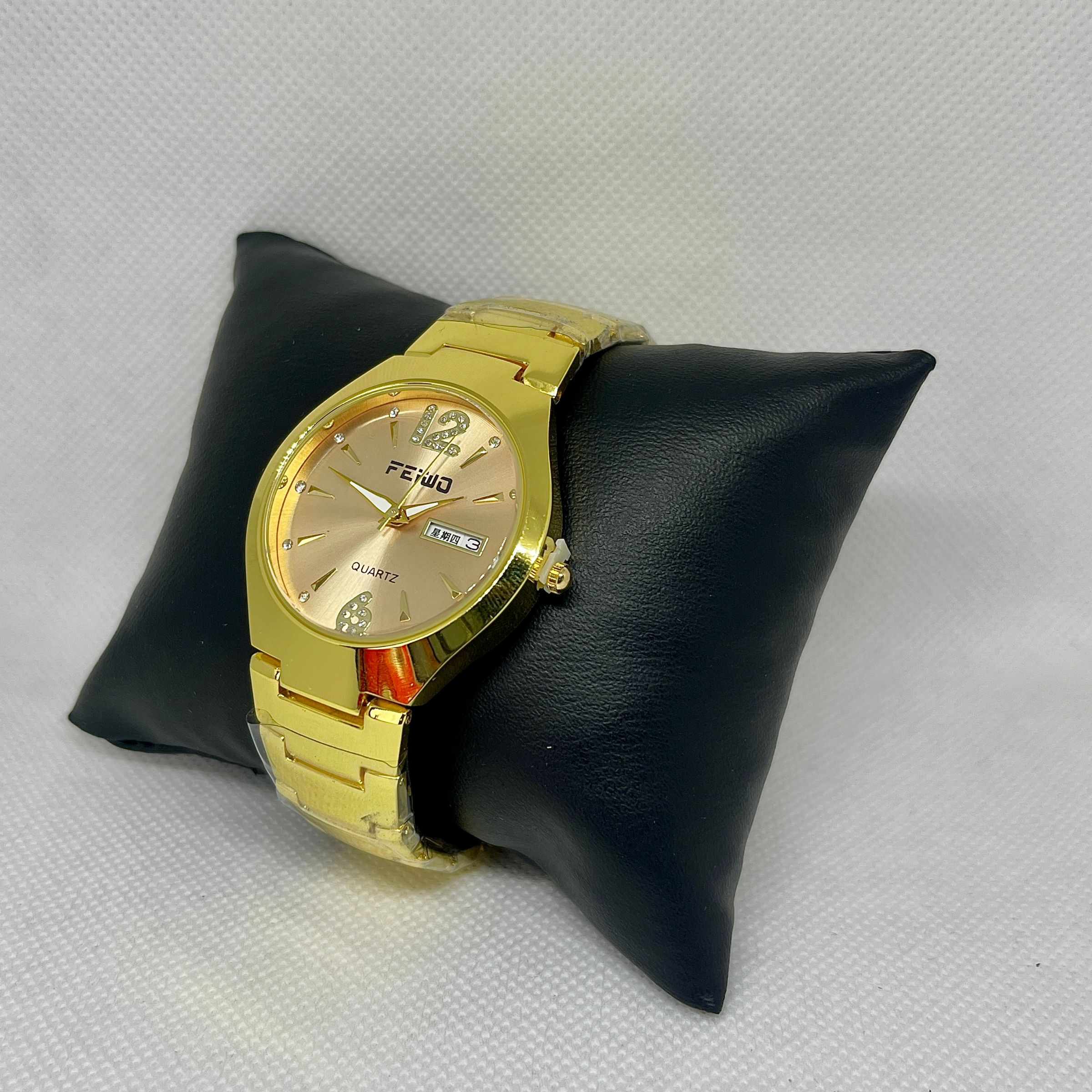 Feiwo Golden Stainsles Steel Watch
