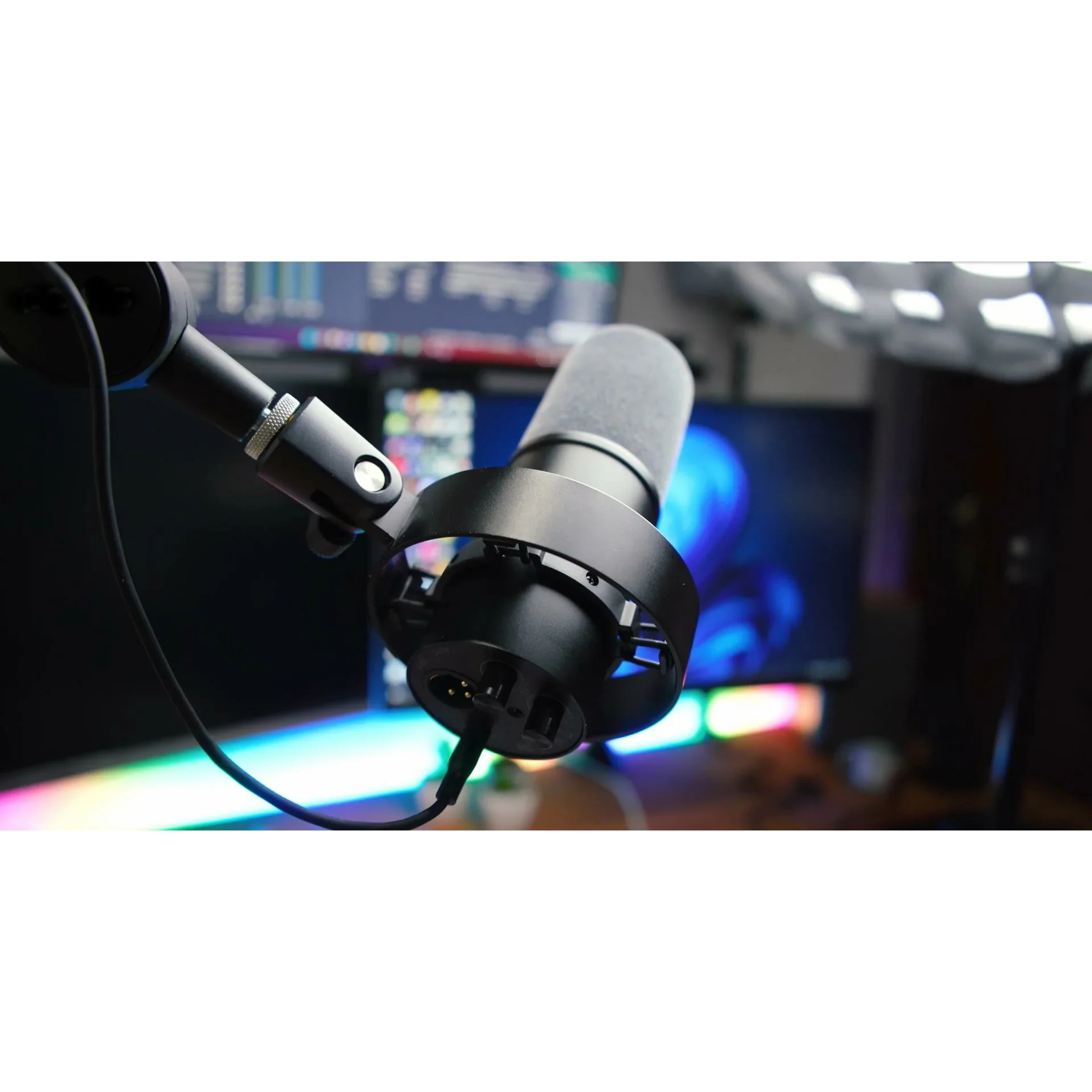 FIFINE K688 XLR/USB Dynamic Microphone - Image 3