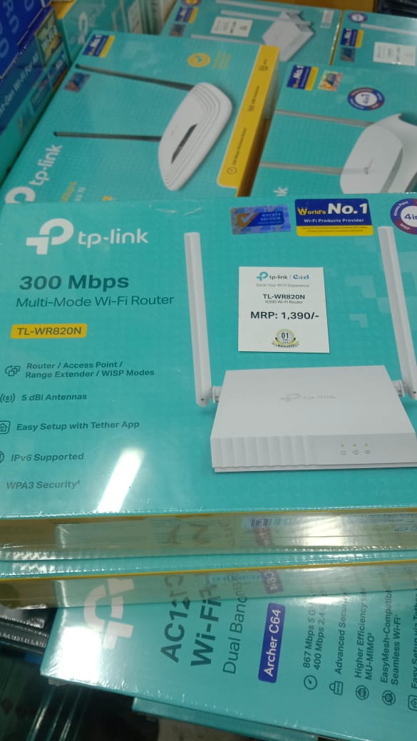 TP-Link TL-WR820N 300 Mbps Multi-Mode Wi-Fi Router - Image 7