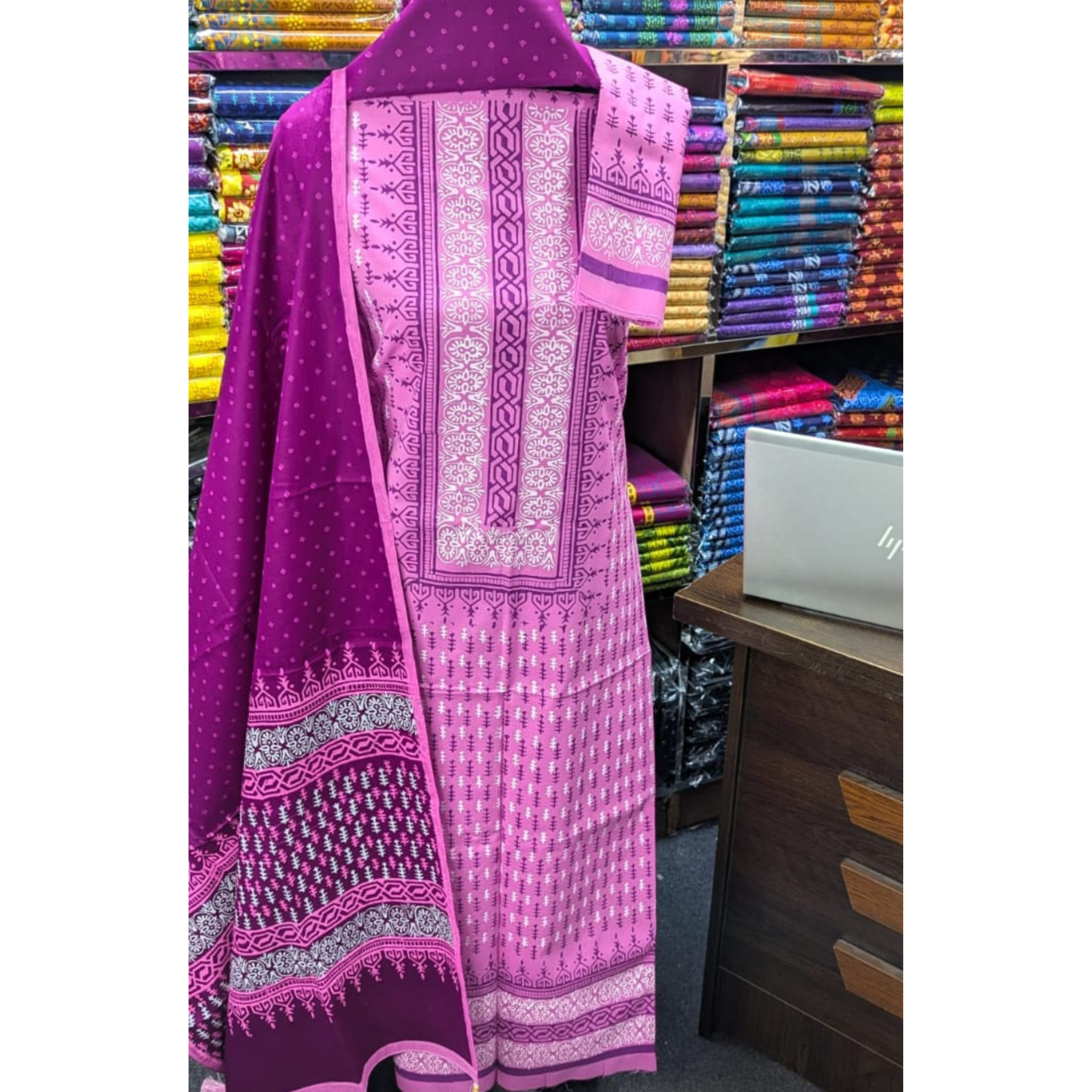 New Exclushive Collection High Qualitiey Cotton Printed Three Piece