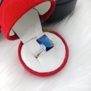 Chowtushkoni Dyuti Women's Ring