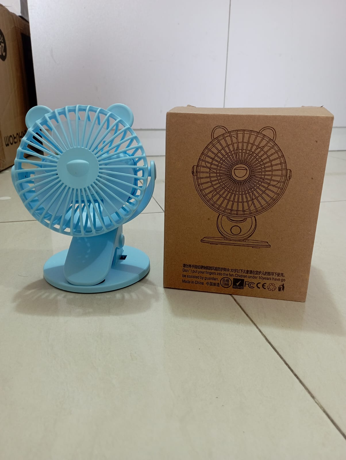 USB Table Fan Mini Wind Power Handheld Clip Fan Desktop Convenient Portable Student Cute Small Cooling Ventilador 360 Rotation - Image 4