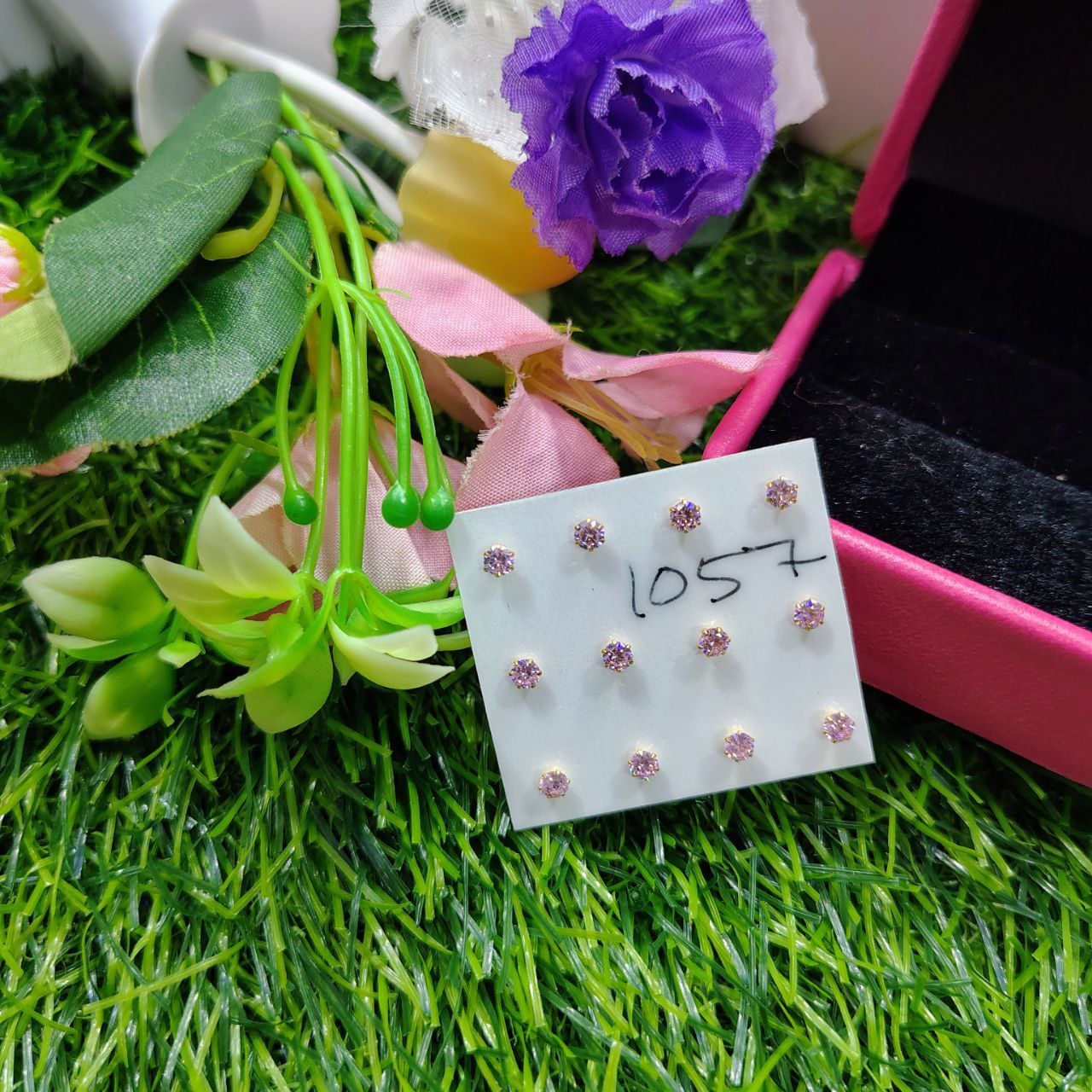 tiny crystal Circel Nose pin For Women ( Sigle pcs)